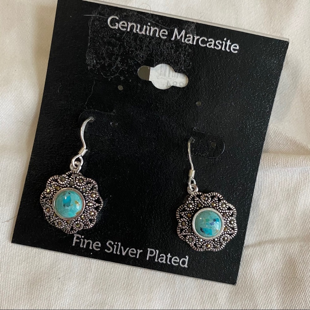 ↠NWT↞ Turquoise Earrings